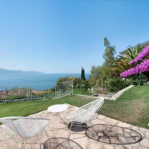 Апартаменты Villa Gargnano, Гарньяно
